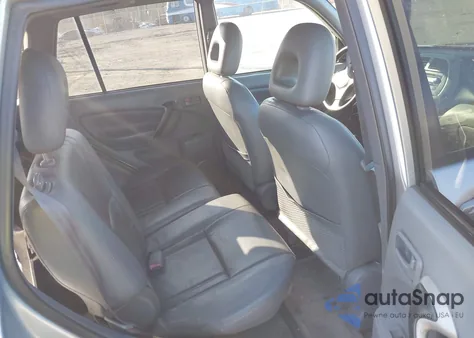 2003 Toyota Rav4 z USA, uszkodzony, nr VIN JTEHH20V830227312